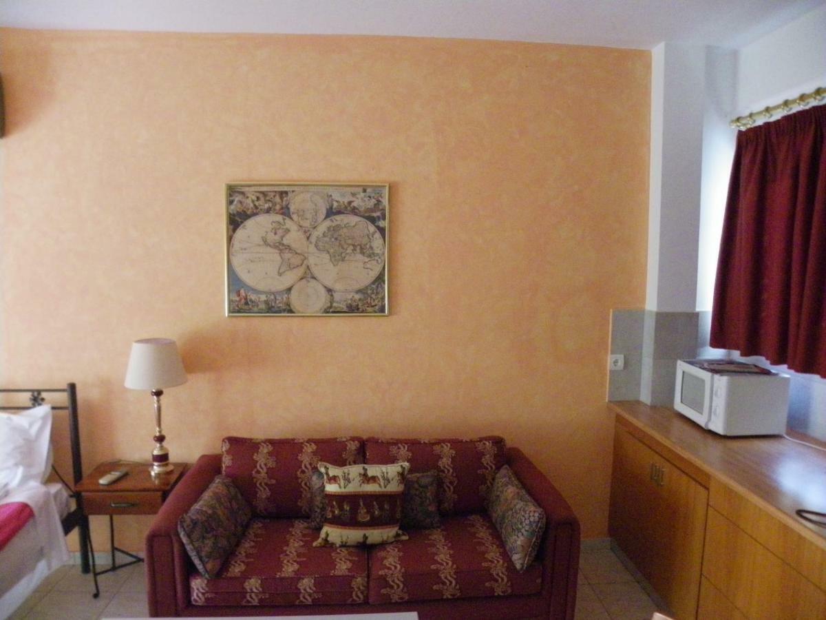 Areti Central Apartment Nafplio Bagian luar foto